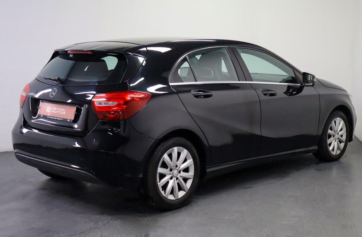 MERCEDES Classe A A 180 d Style