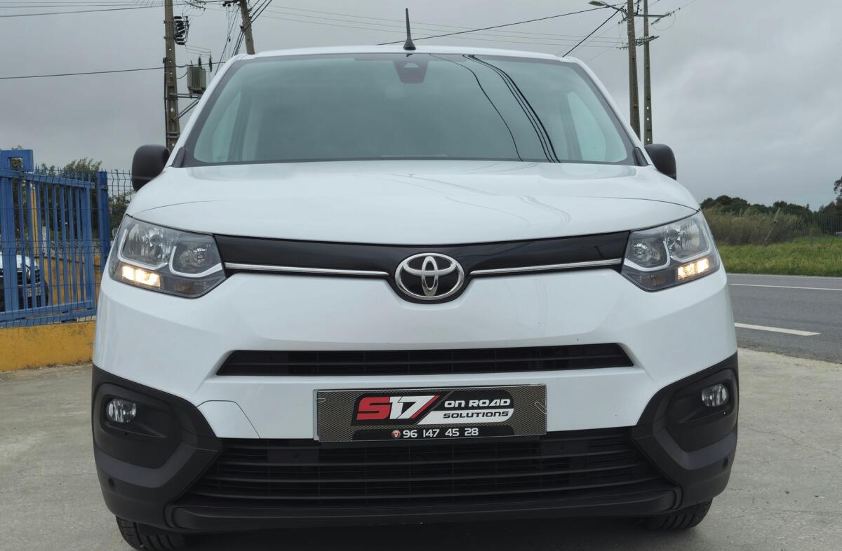 TOYOTA Proace City 1.5D L2 Comfort Plus