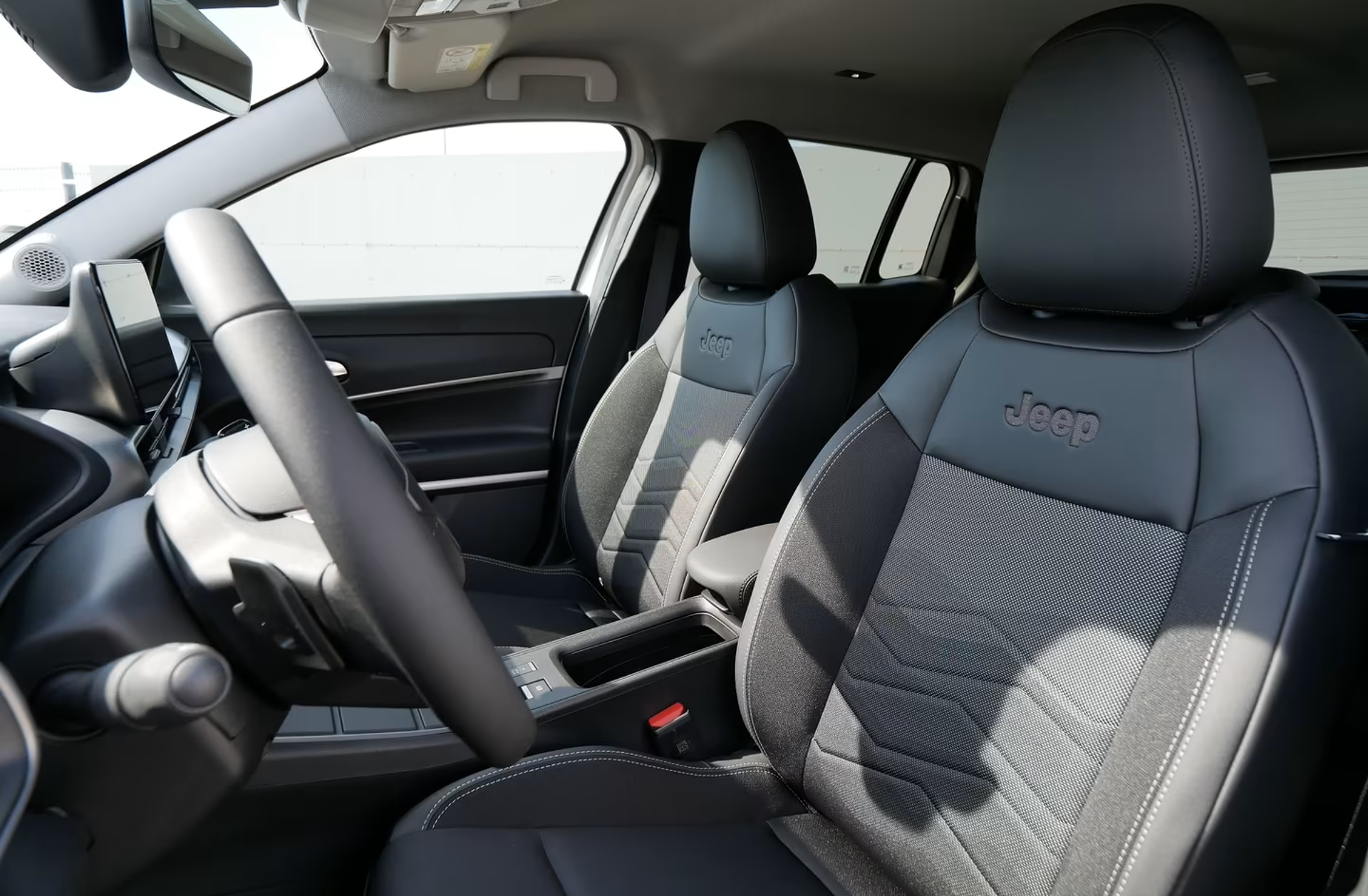 JEEP Avenger 54 kWh Summit