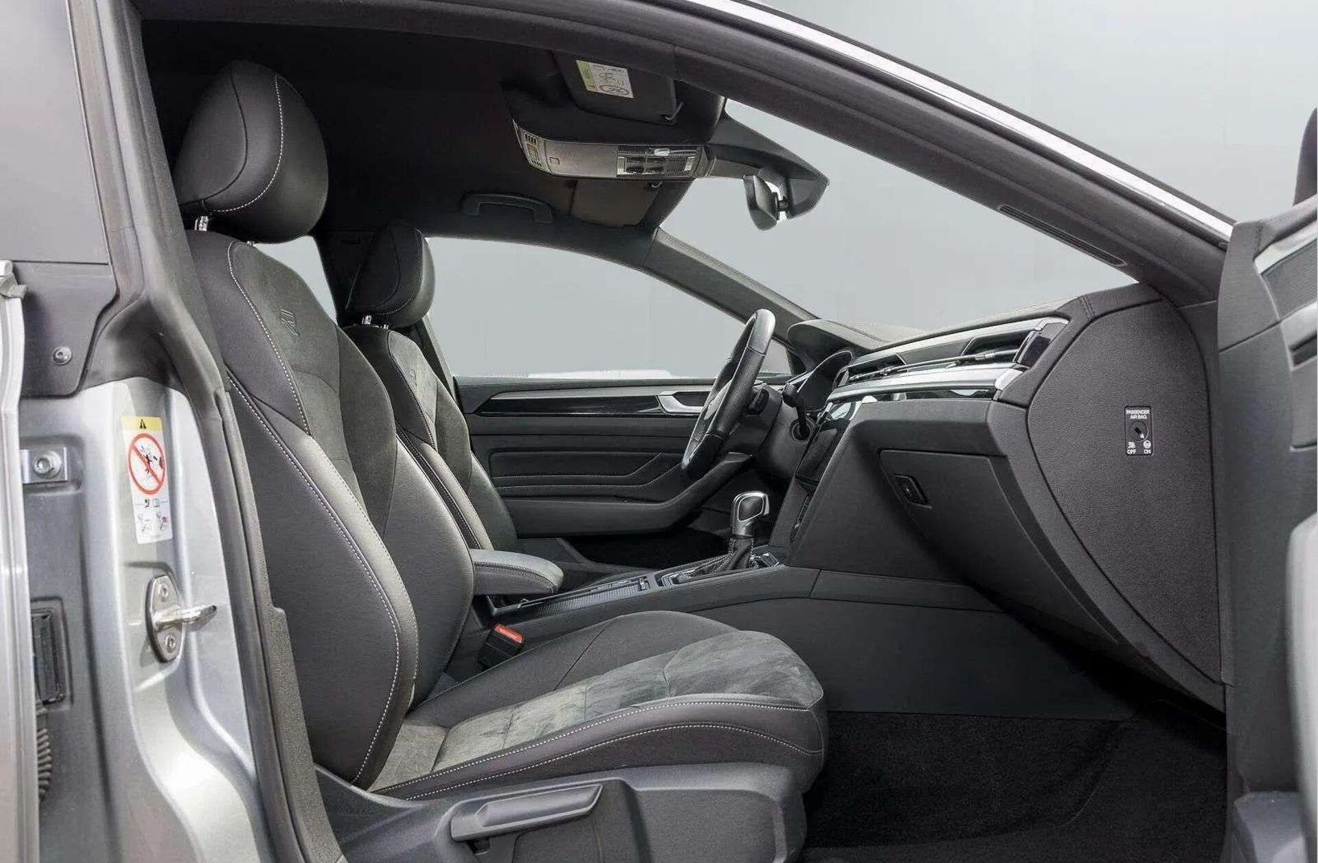 VOLKSWAGEN Arteon 1.4 TSI eHybrid R-Line