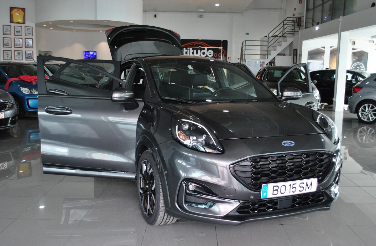 FORD Puma 1.0 EcoBoost mHEV ST-Line