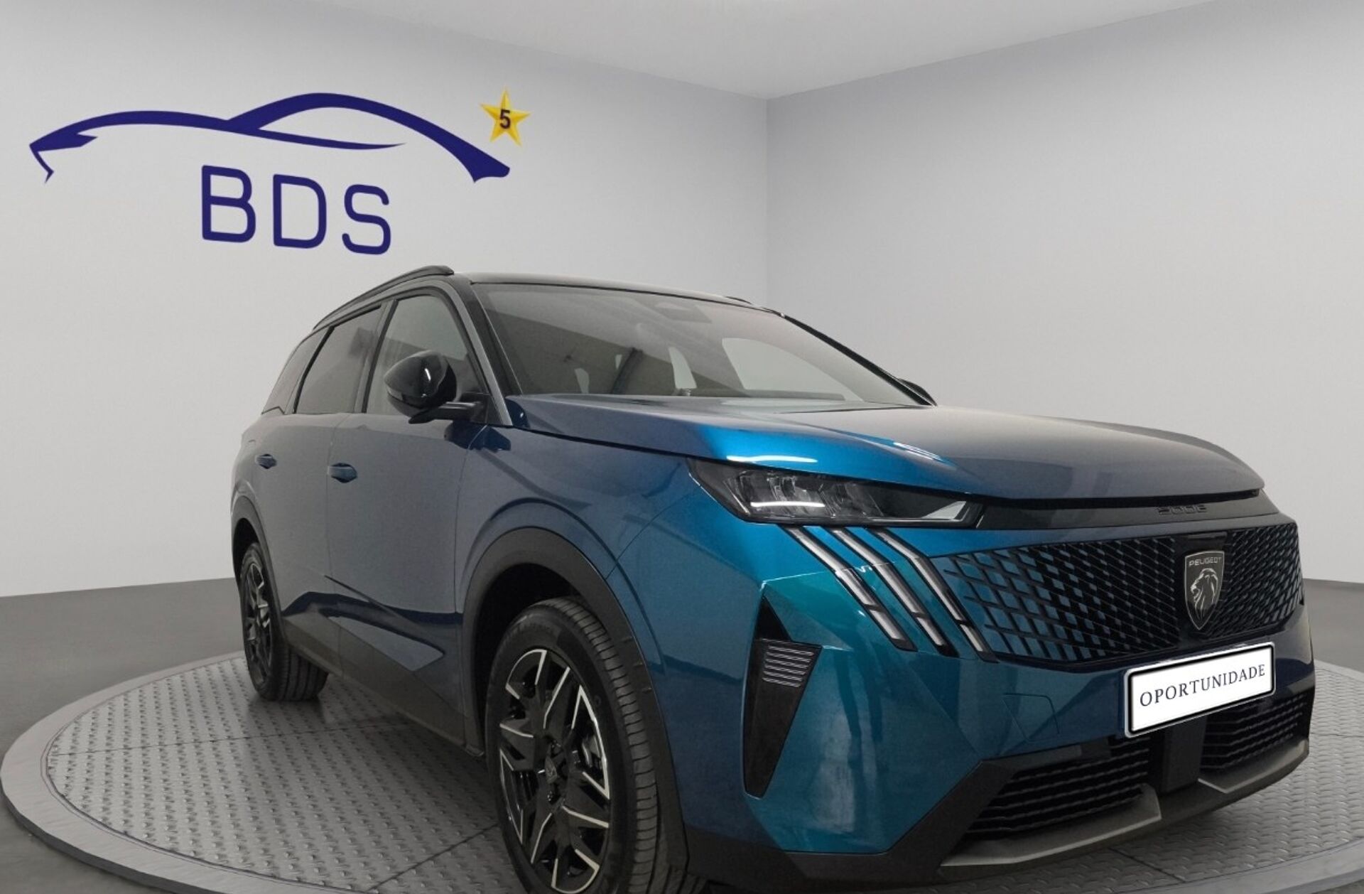 PEUGEOT 5008 1.2 Hybrid Allure e-DCS6