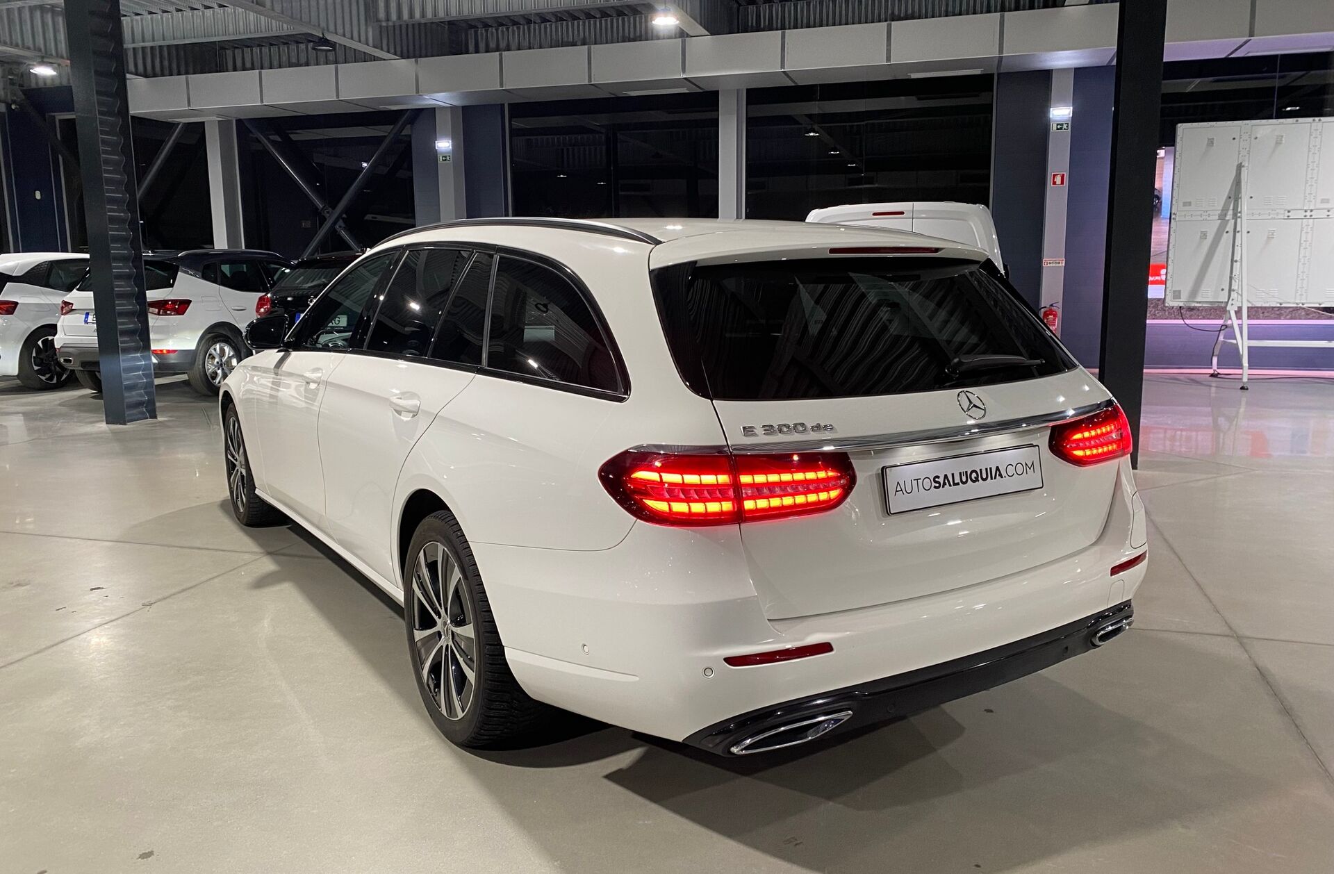 MERCEDES Classe E E 300 de Avantgarde