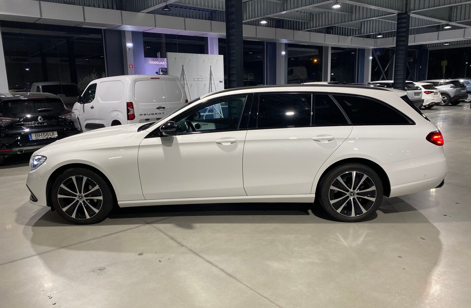 MERCEDES Classe E E 300 de Avantgarde