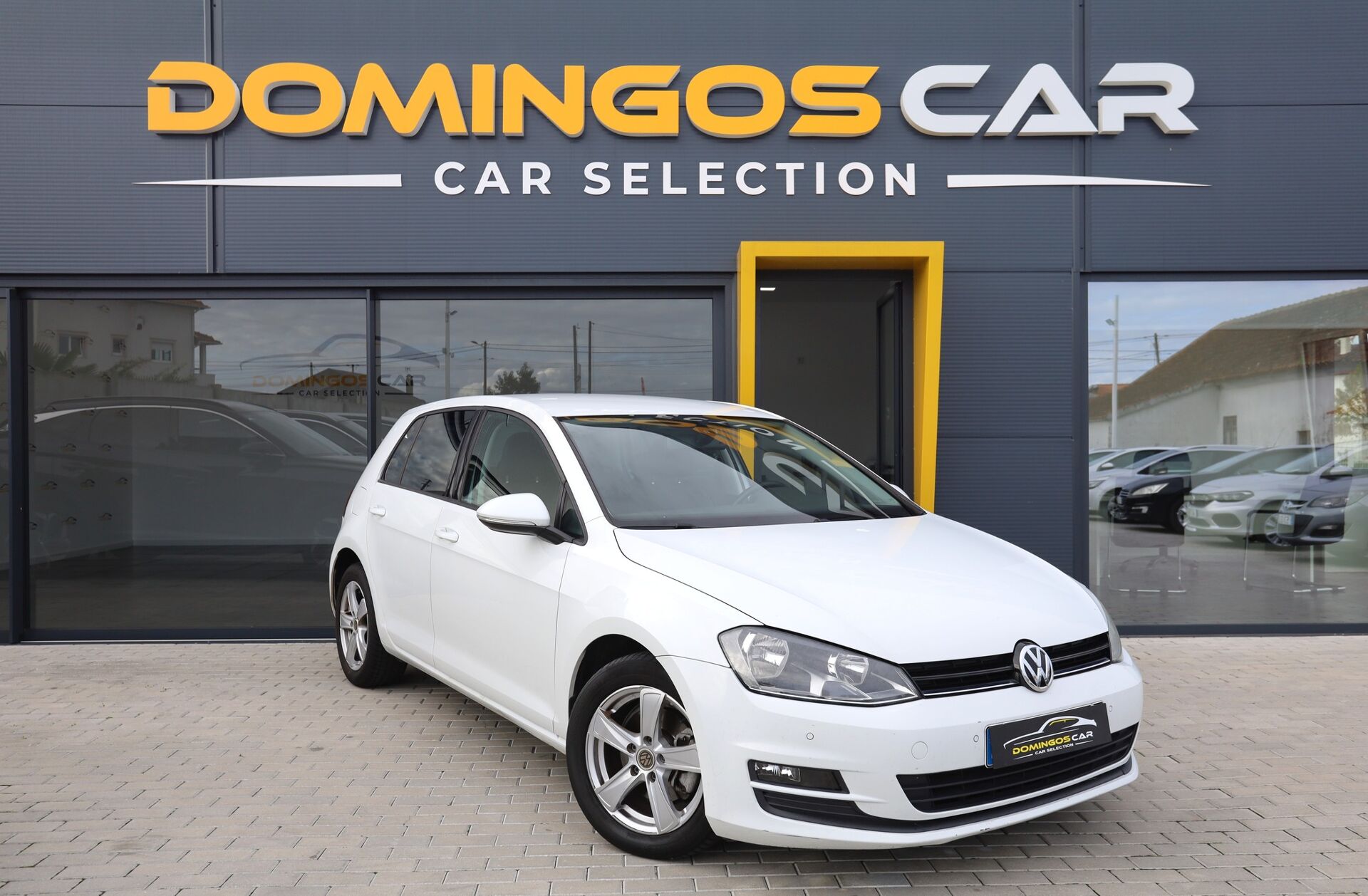 VOLKSWAGEN Golf 1.6 TDi Confortline
