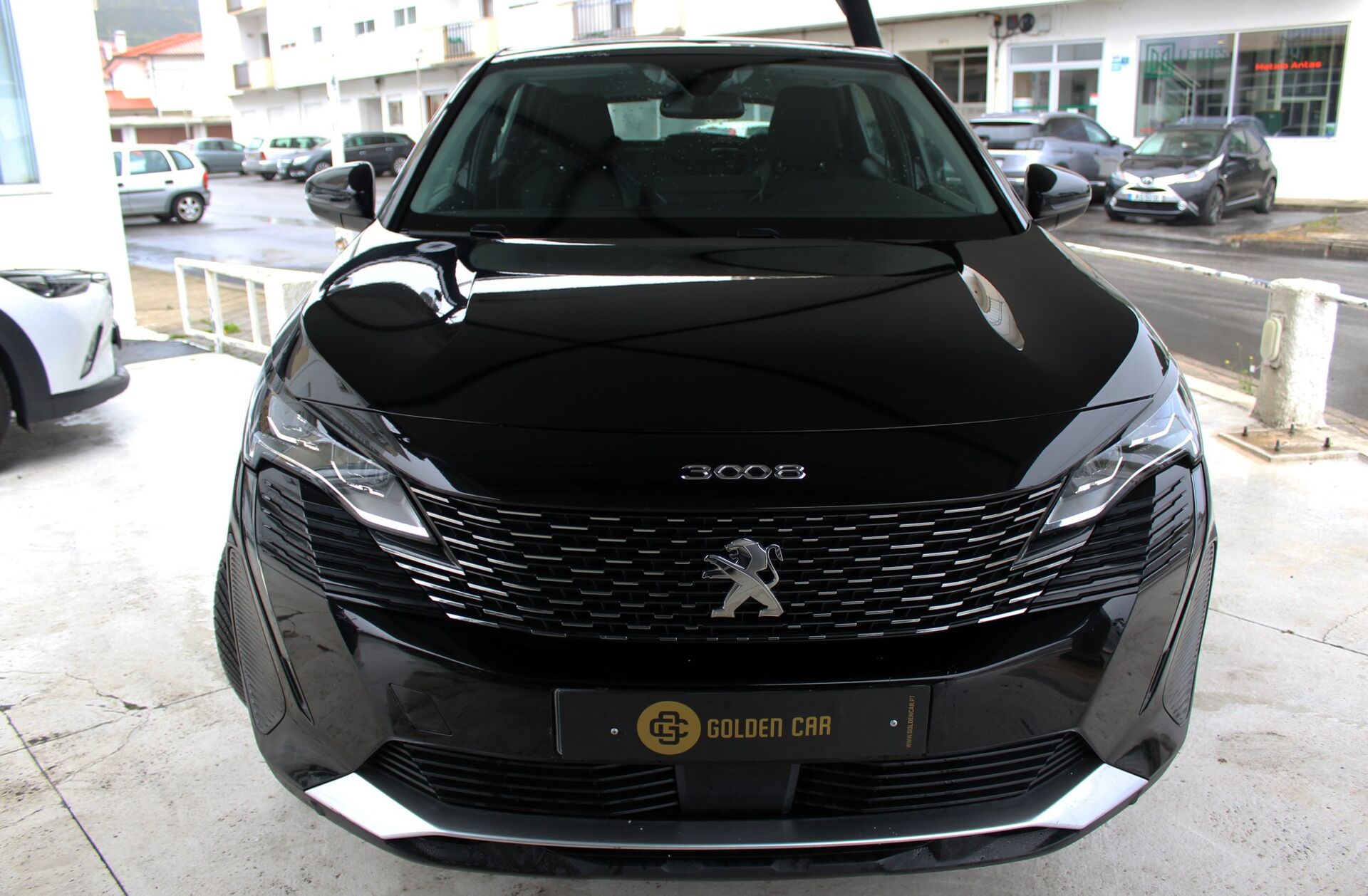 PEUGEOT 3008 1.5 BlueHDi Allure Pack EAT8