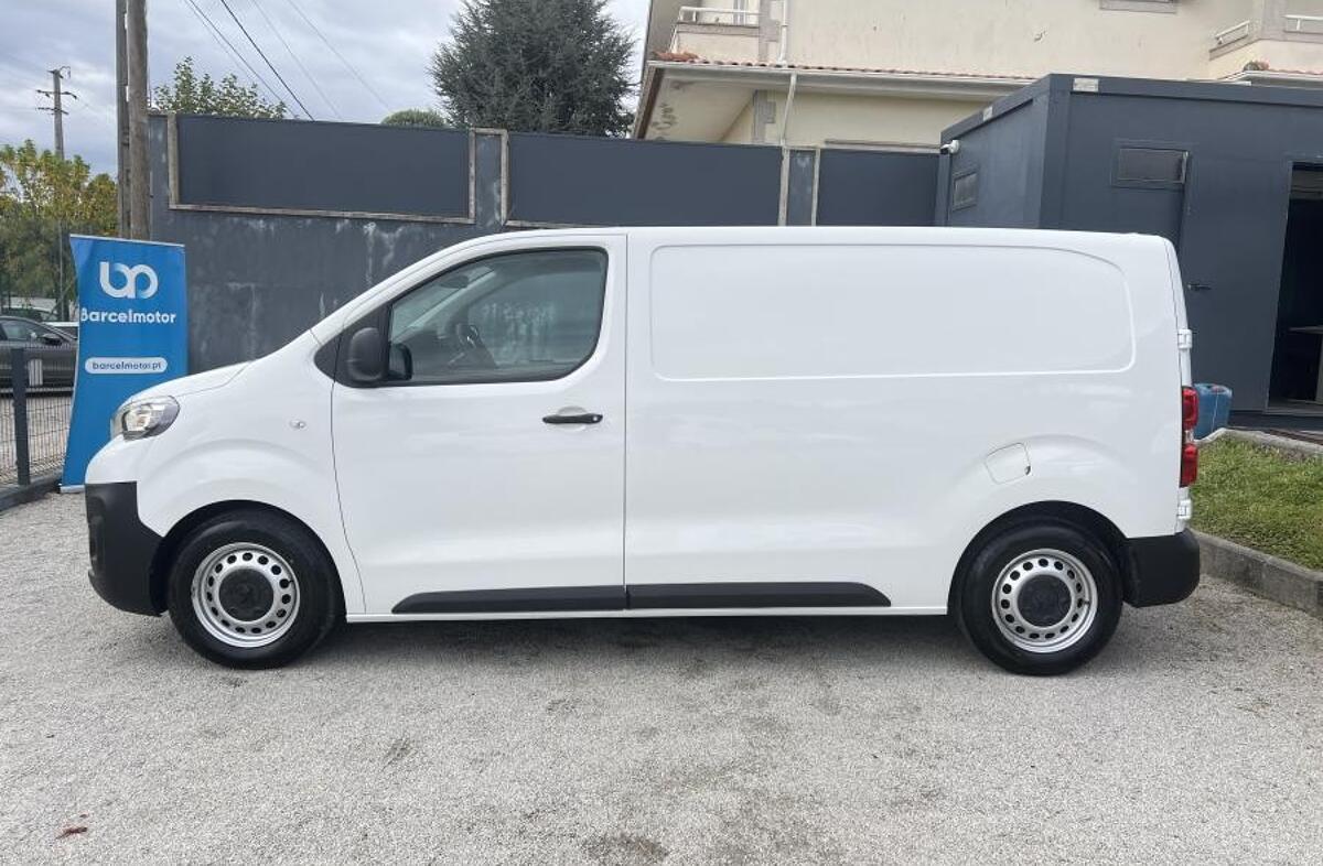 PEUGEOT Expert 1.6 BlueHDi L2H1 Premium Standard