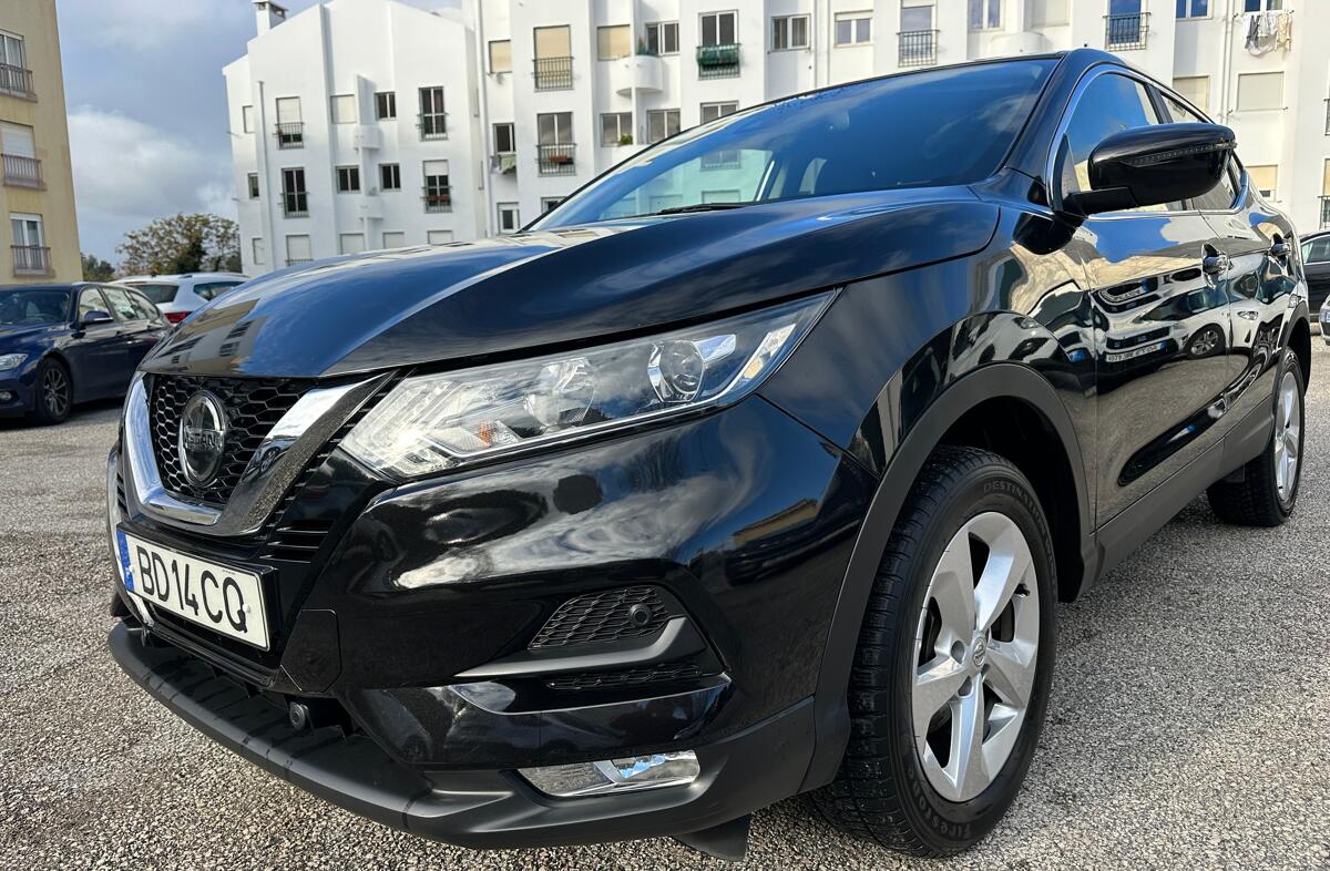 NISSAN Qashqai 1.5 dCi N-Connecta Business