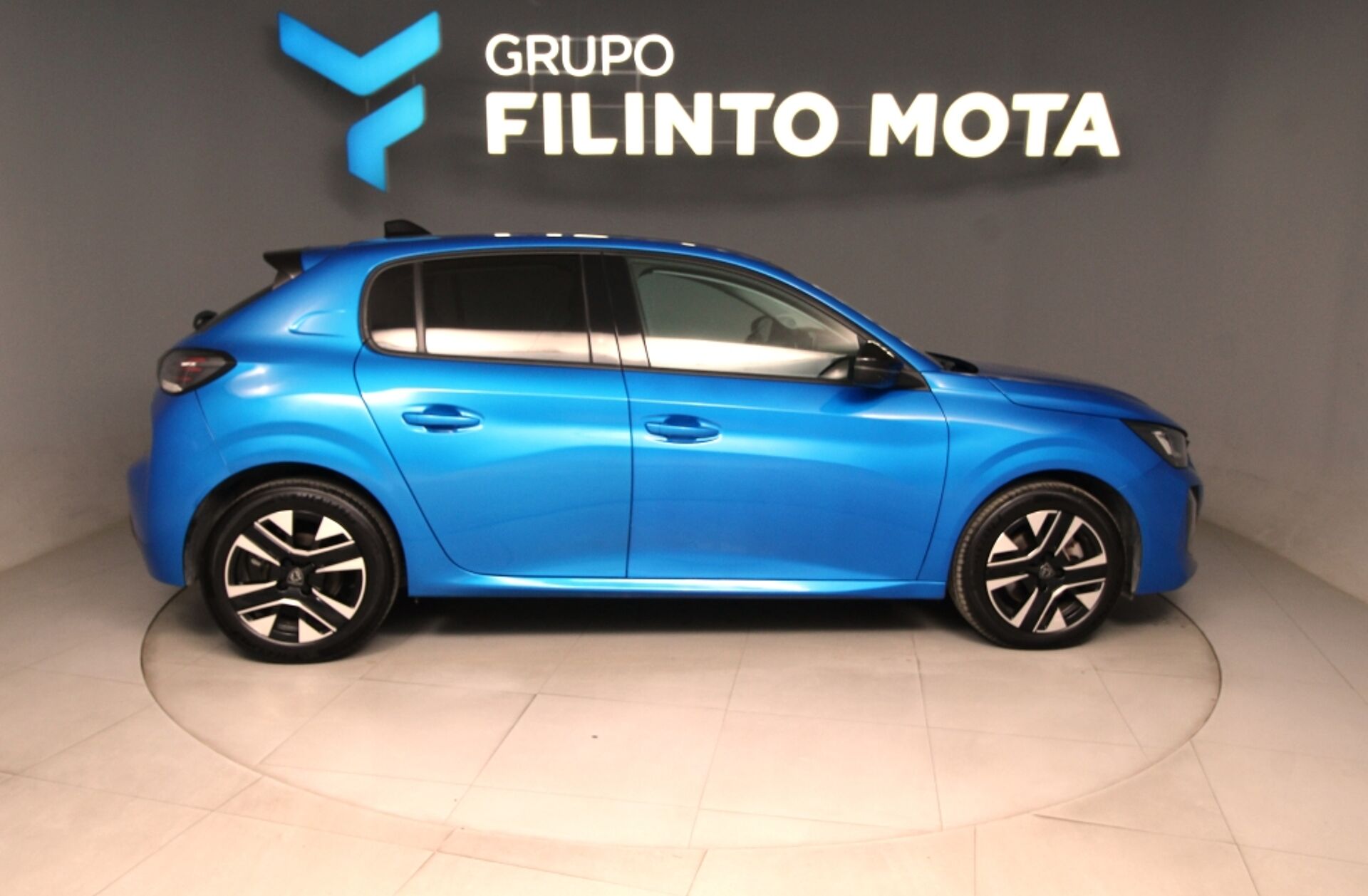 PEUGEOT 208 1.2 PureTech Allure