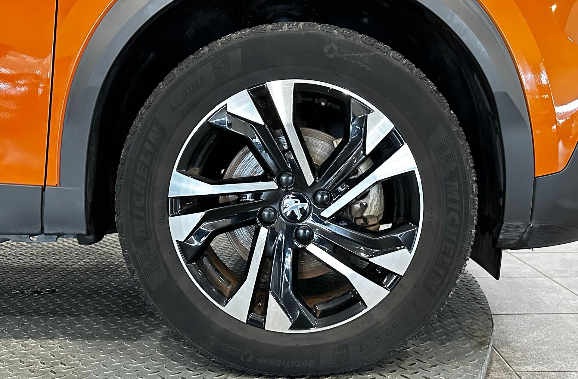 PEUGEOT 2008 e- 50 kWh GT