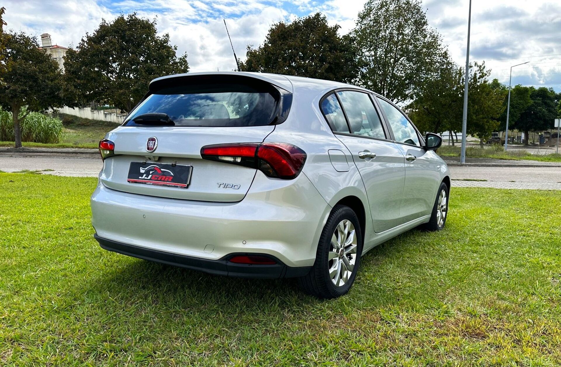 FIAT Tipo 1.3 M-Jet Lounge