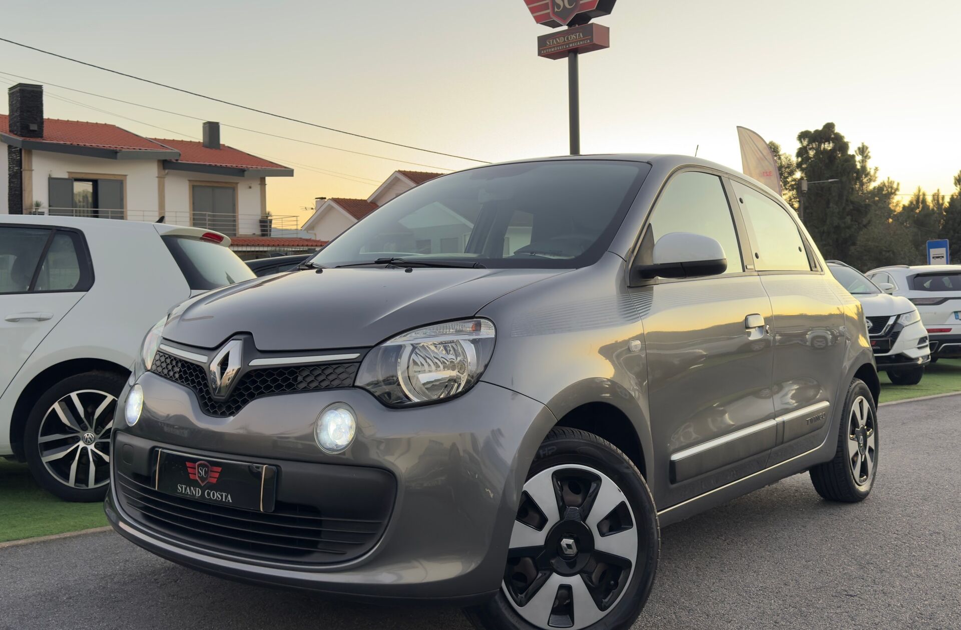 RENAULT Twingo 1.0 SCe Night&Day