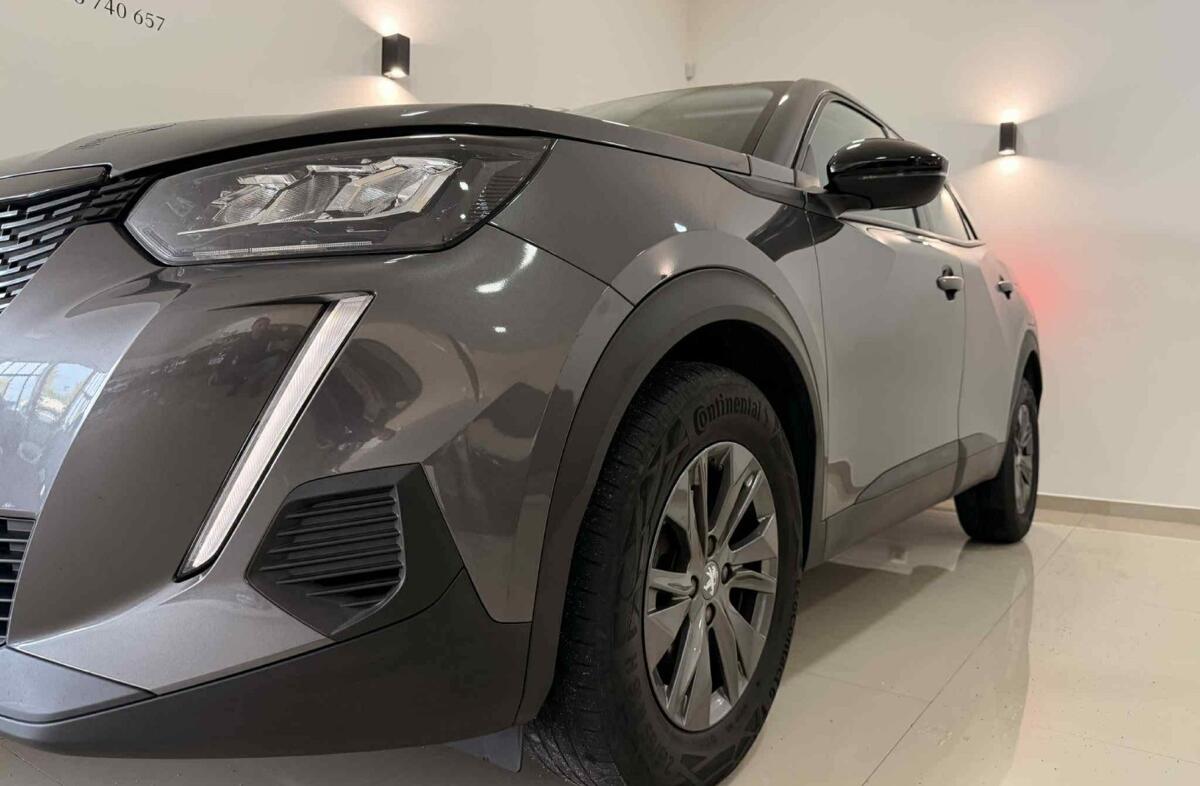 PEUGEOT 2008 1.2 PureTech Active