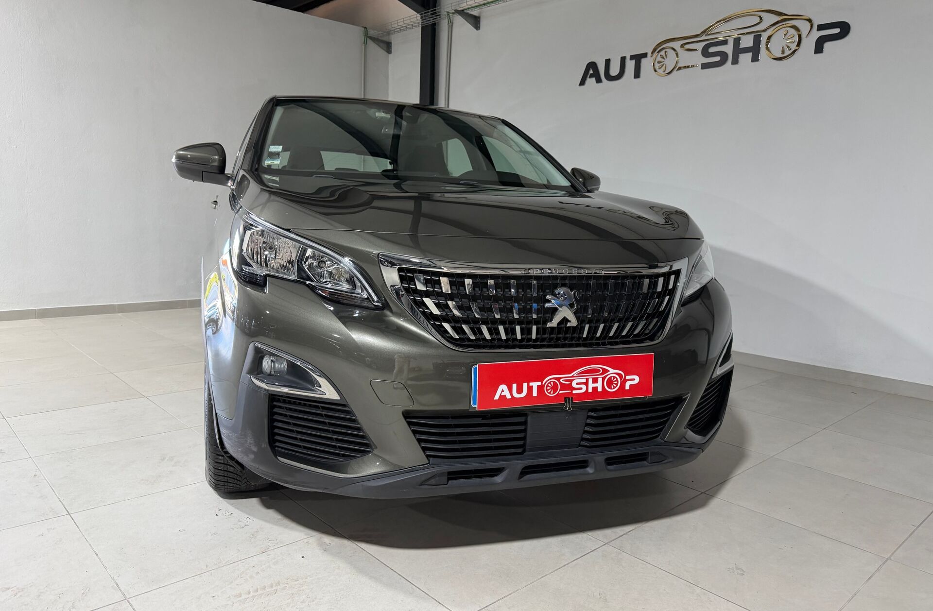 PEUGEOT 3008 1.2 PureTech Active
