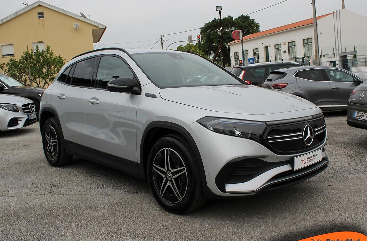 MERCEDES EQA 250+ AMG Line