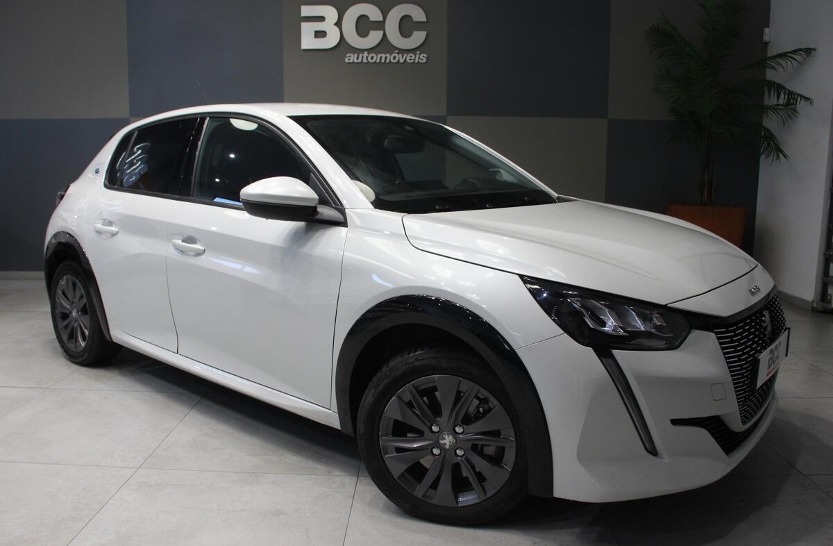 PEUGEOT 208 e- 50 kWh Active Pack