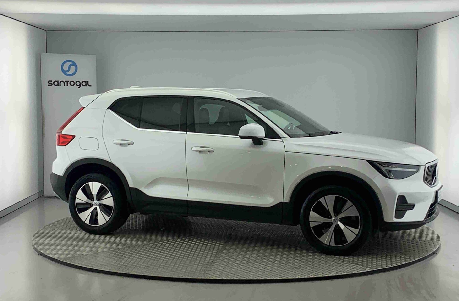 VOLVO XC40 1.5 T4 PHEV Core