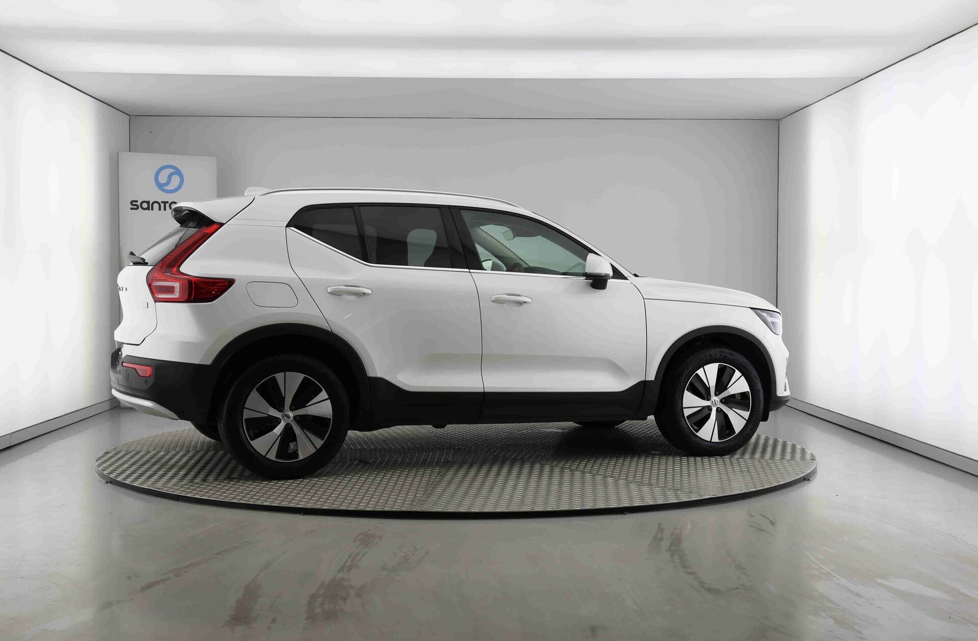VOLVO XC40 1.5 T4 PHEV Core