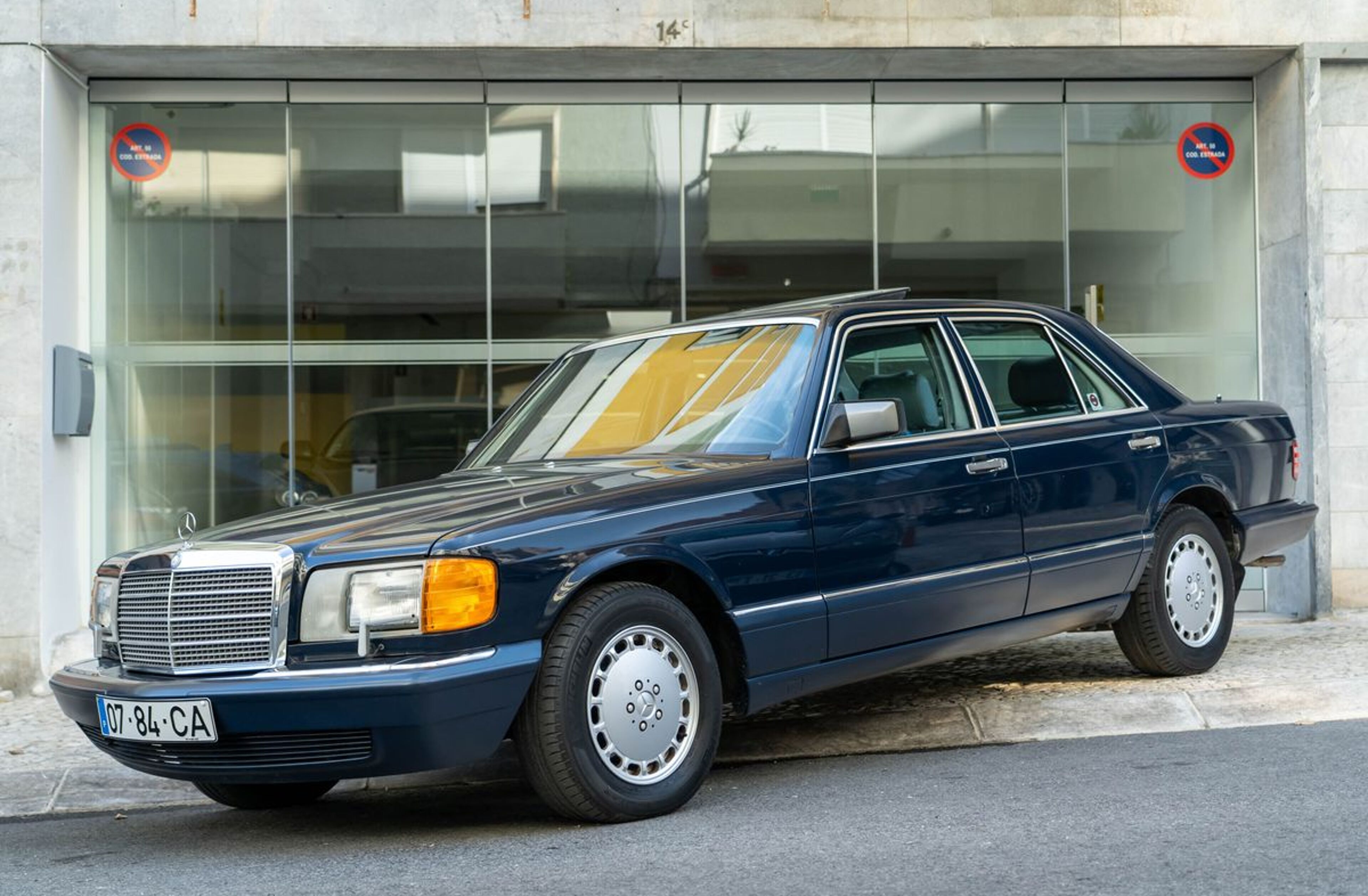 MERCEDES 200-300 TD 300