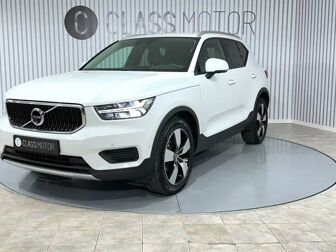 VOLVO XC40 1.5 T3 Momentum