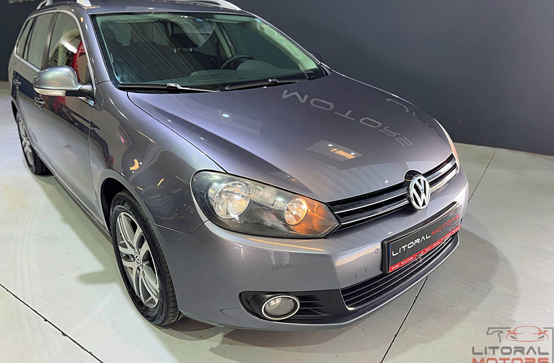 VOLKSWAGEN Golf Variant 1.4 TSi Confortline