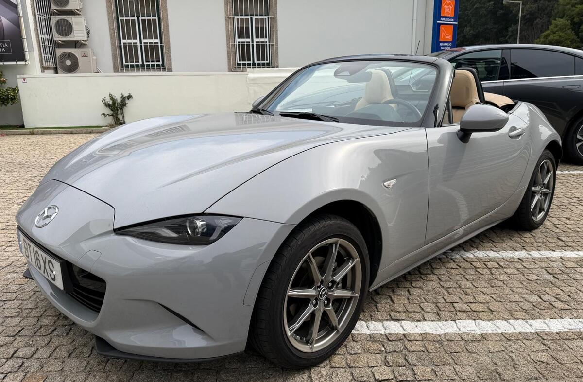 MAZDA MX-5 1.5 Sky-G Kazari