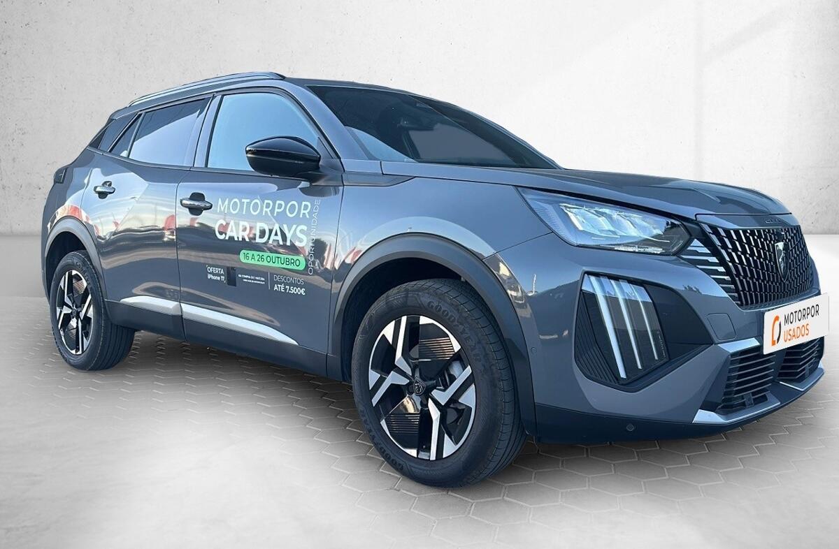 PEUGEOT 2008 1.2 PureTech Allure