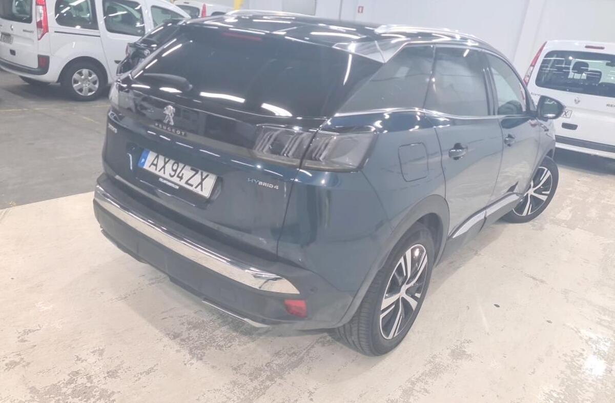 PEUGEOT 3008 1.6 Hybrid4 Allure Pack e-EAT8