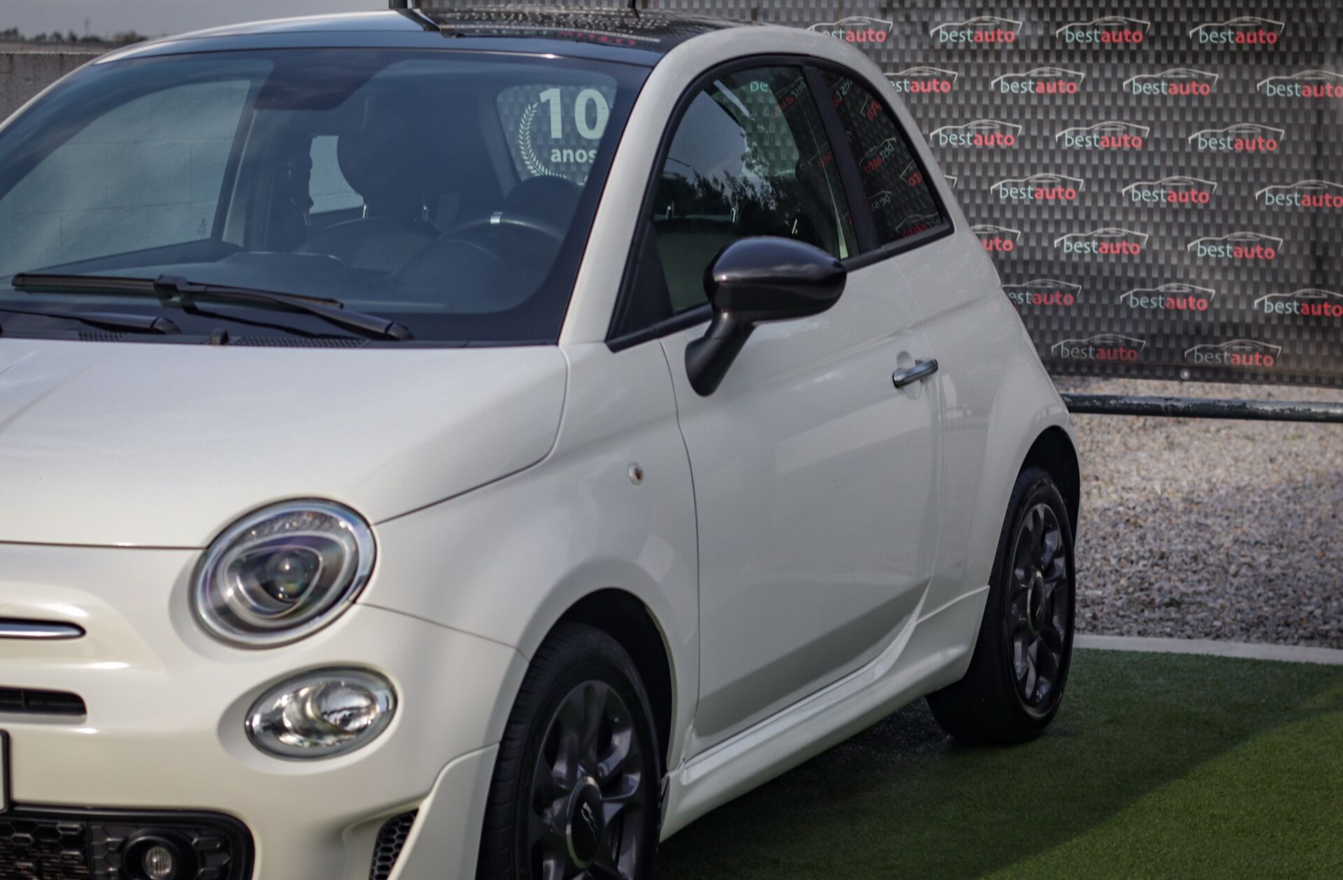 FIAT 500 1.0 Hybrid Connect