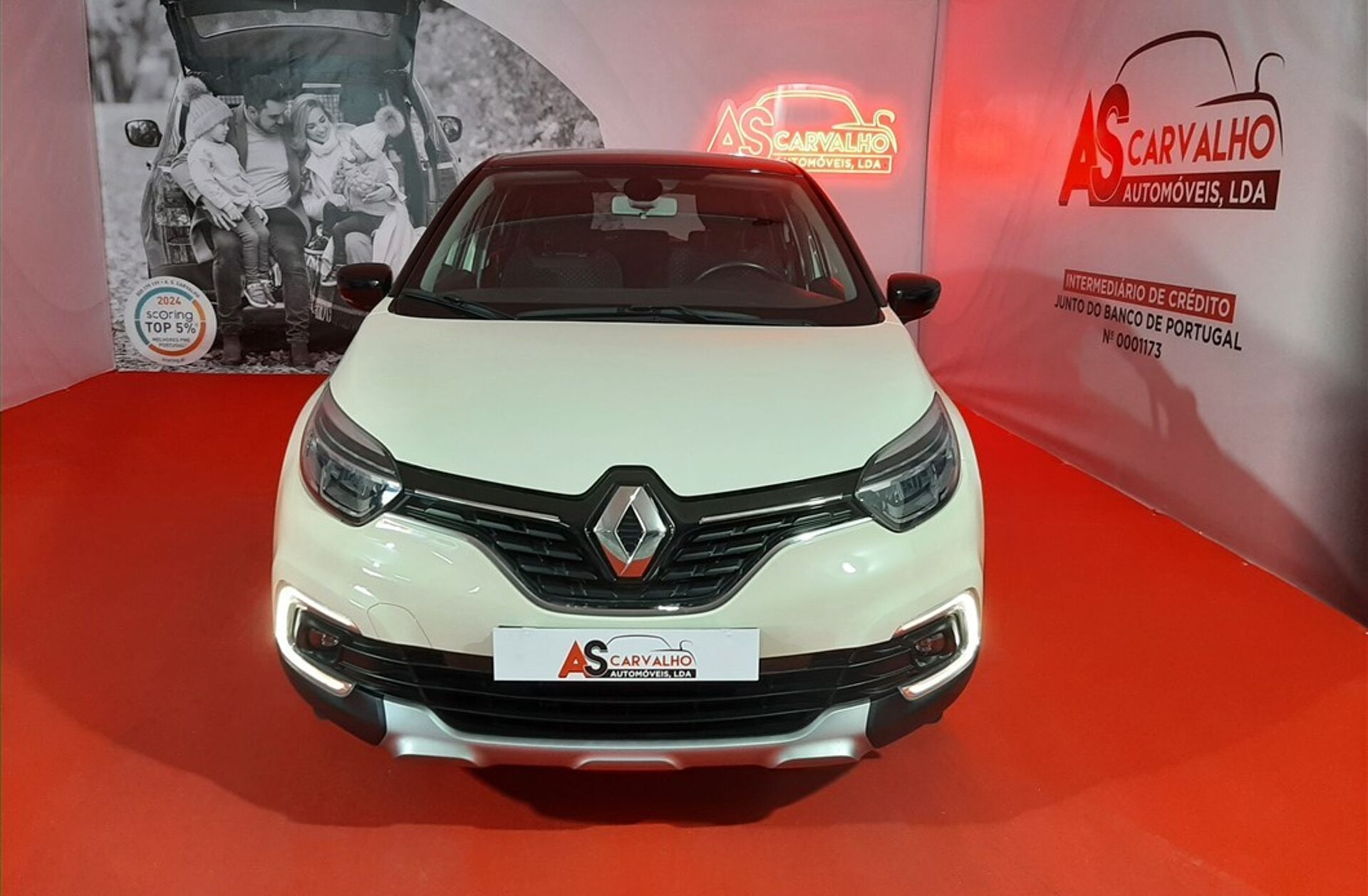 RENAULT Captur 0.9 TCe Exclusive