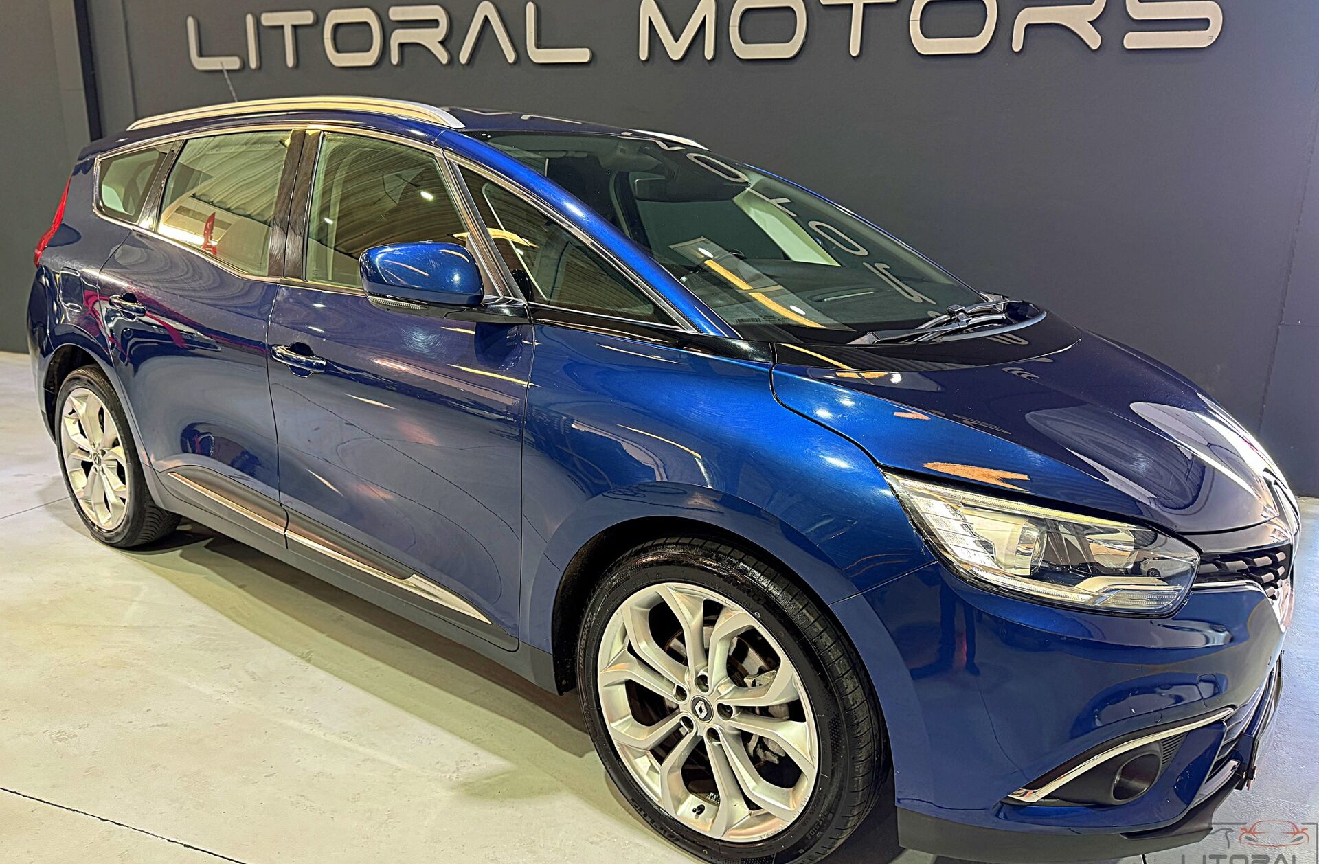 RENAULT Scénic G. 1.5 dCi Intens EDC SS