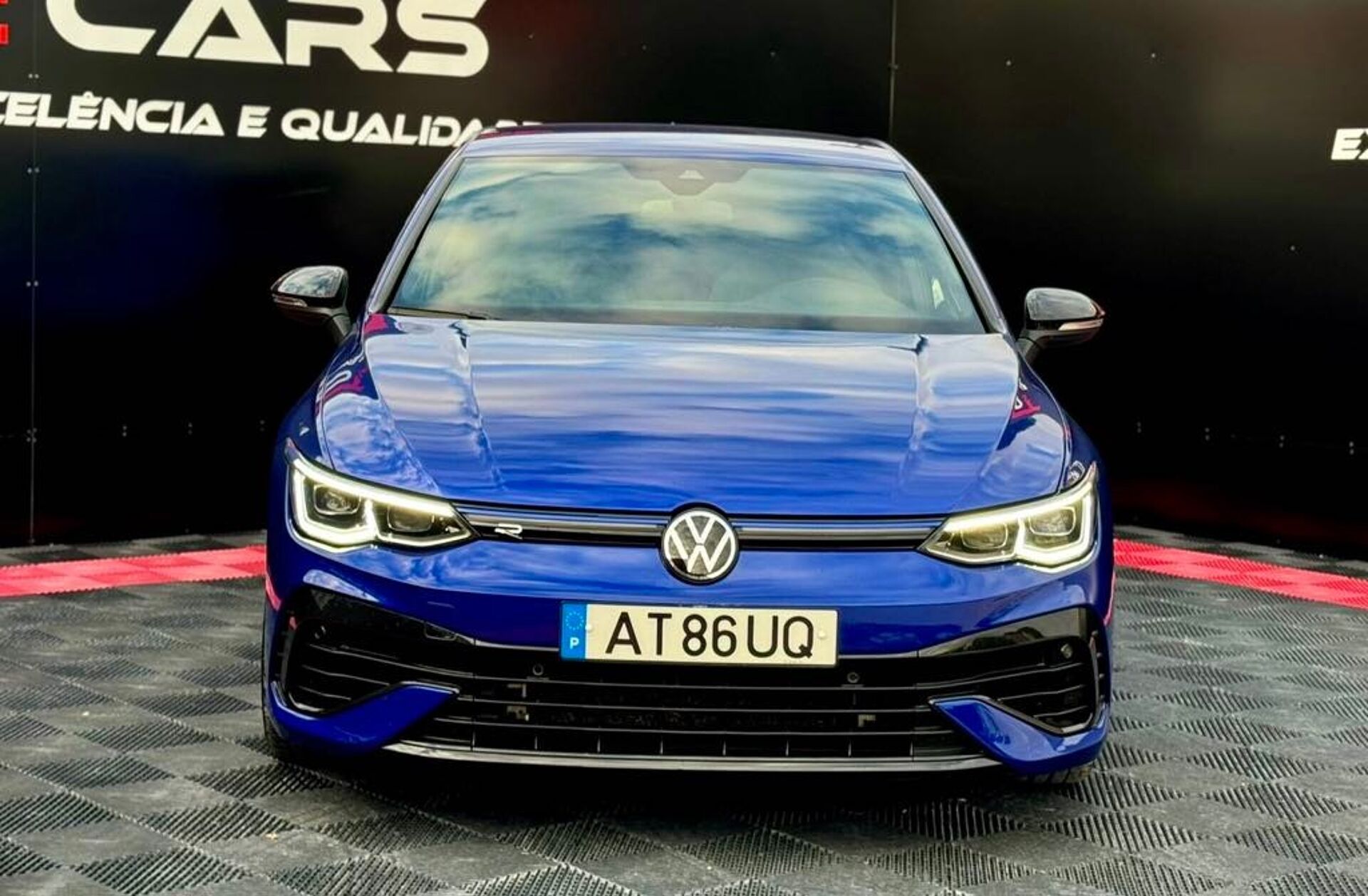 VOLKSWAGEN Golf 2.0 TSI R DSG