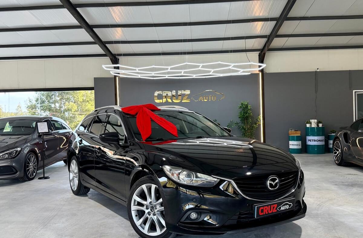 MAZDA 6 M 2.2 SKY-D Excellence Navi
