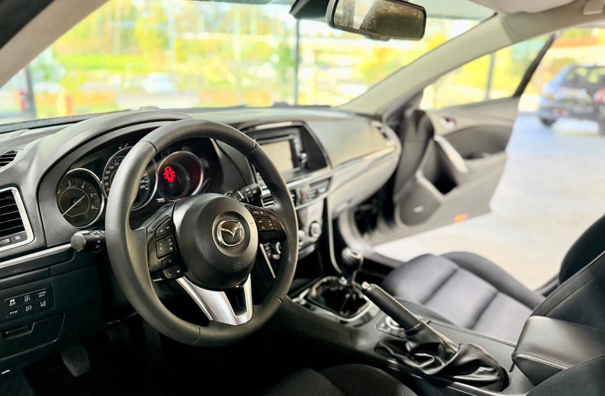 MAZDA 6 M 2.2 SKY-D Excellence Navi