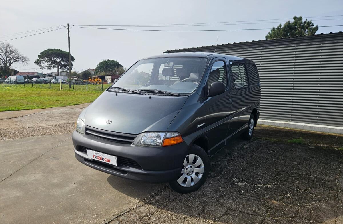 TOYOTA Hiace 2.4 D LXH12LG