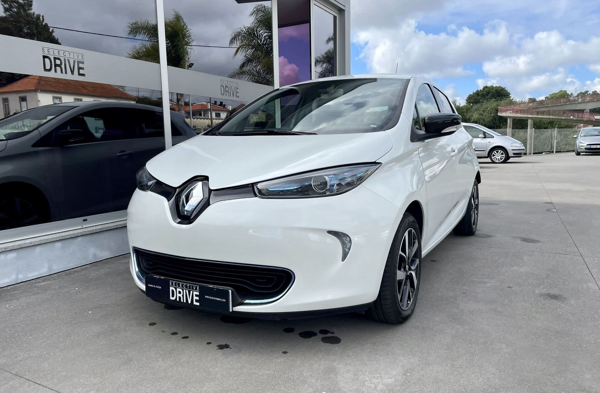 RENAULT ZOE Limited 40