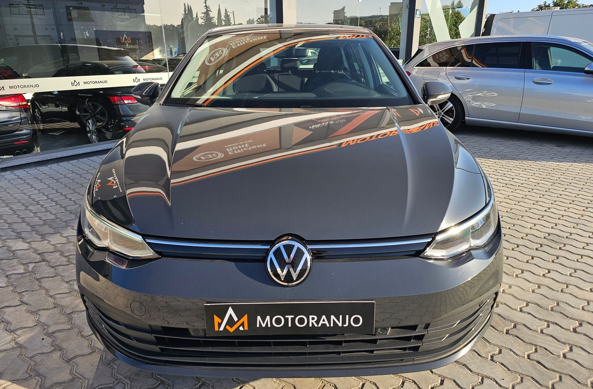 VOLKSWAGEN Golf 1.5 eTSI Life DSG