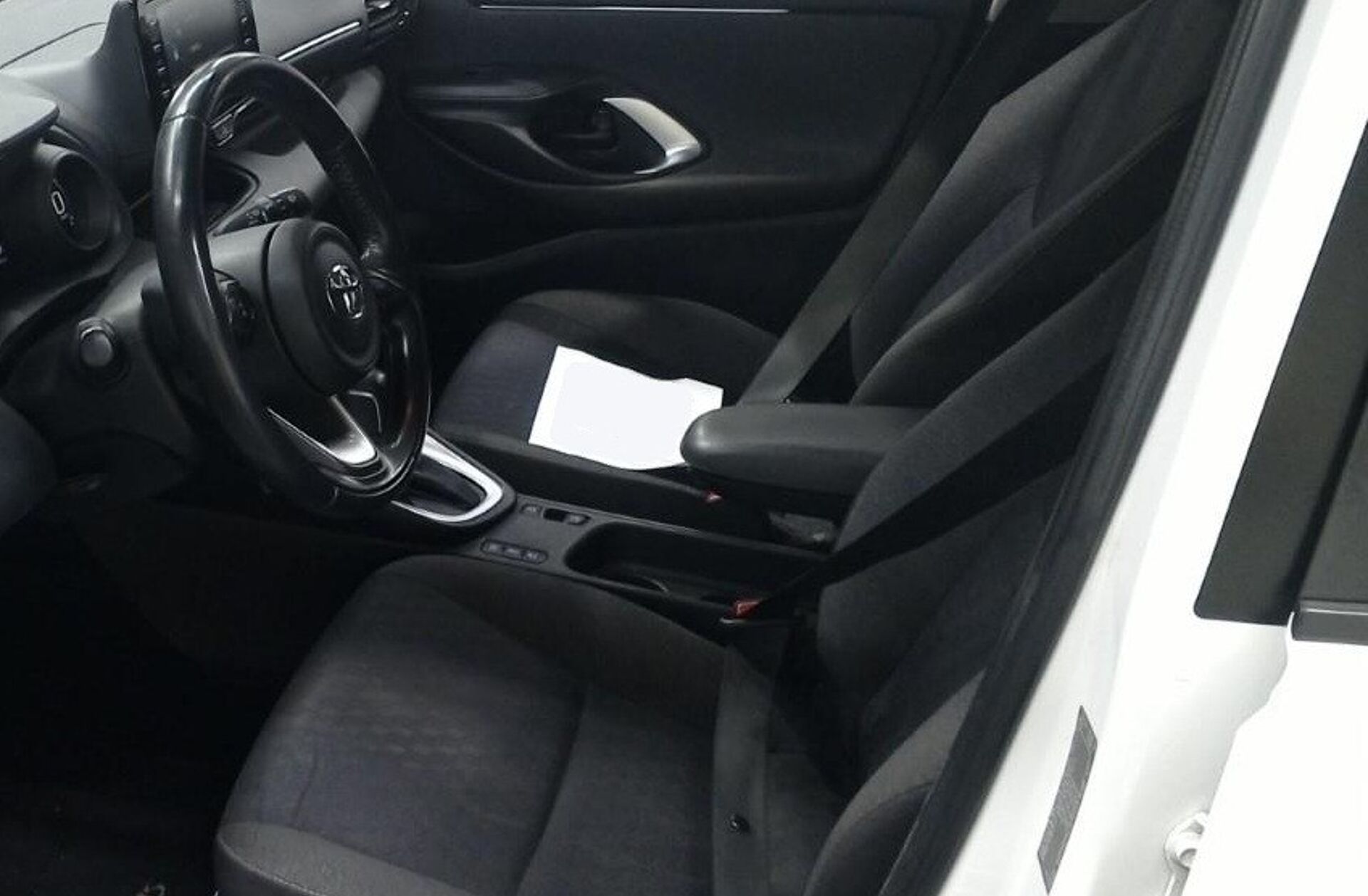 TOYOTA Yaris 1.5 HDF Exclusive