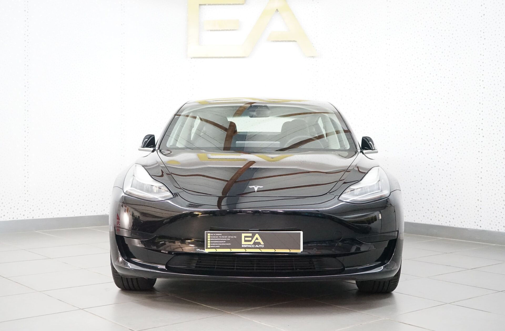 TESLA Model 3 Standard Range Plus RWD
