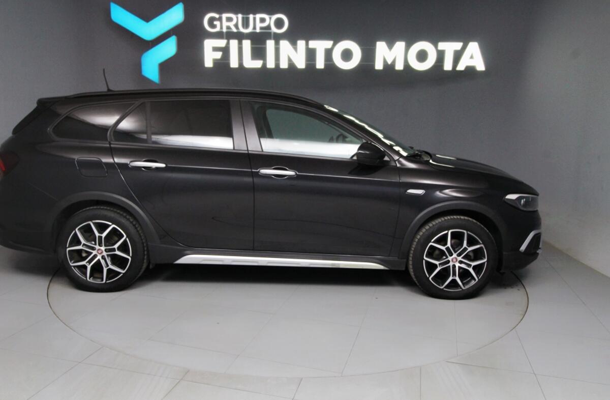 FIAT Tipo 1.0 GSE T3