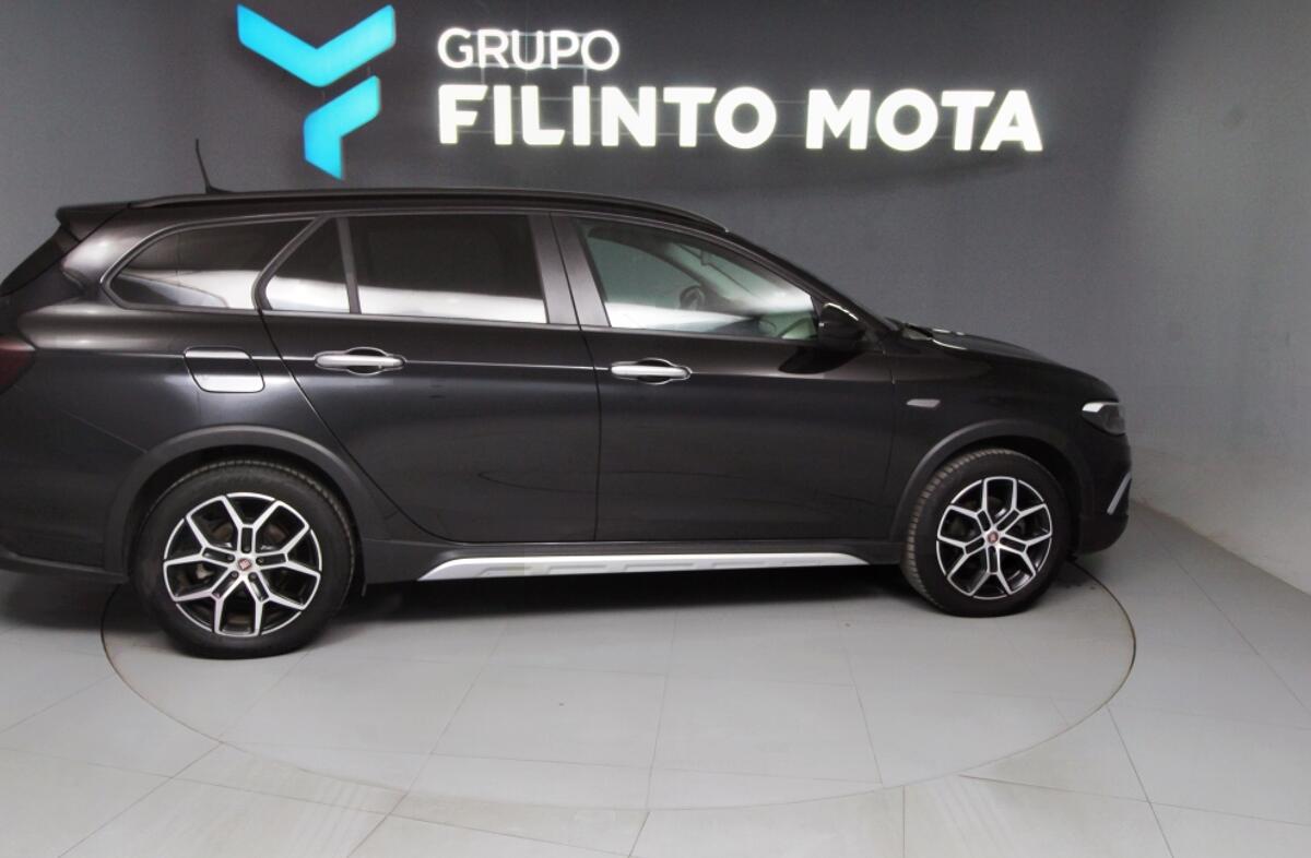 FIAT Tipo 1.0 GSE T3