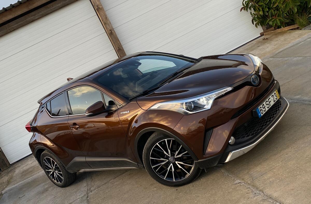 TOYOTA C-HR 1.8 HSD Exclusive