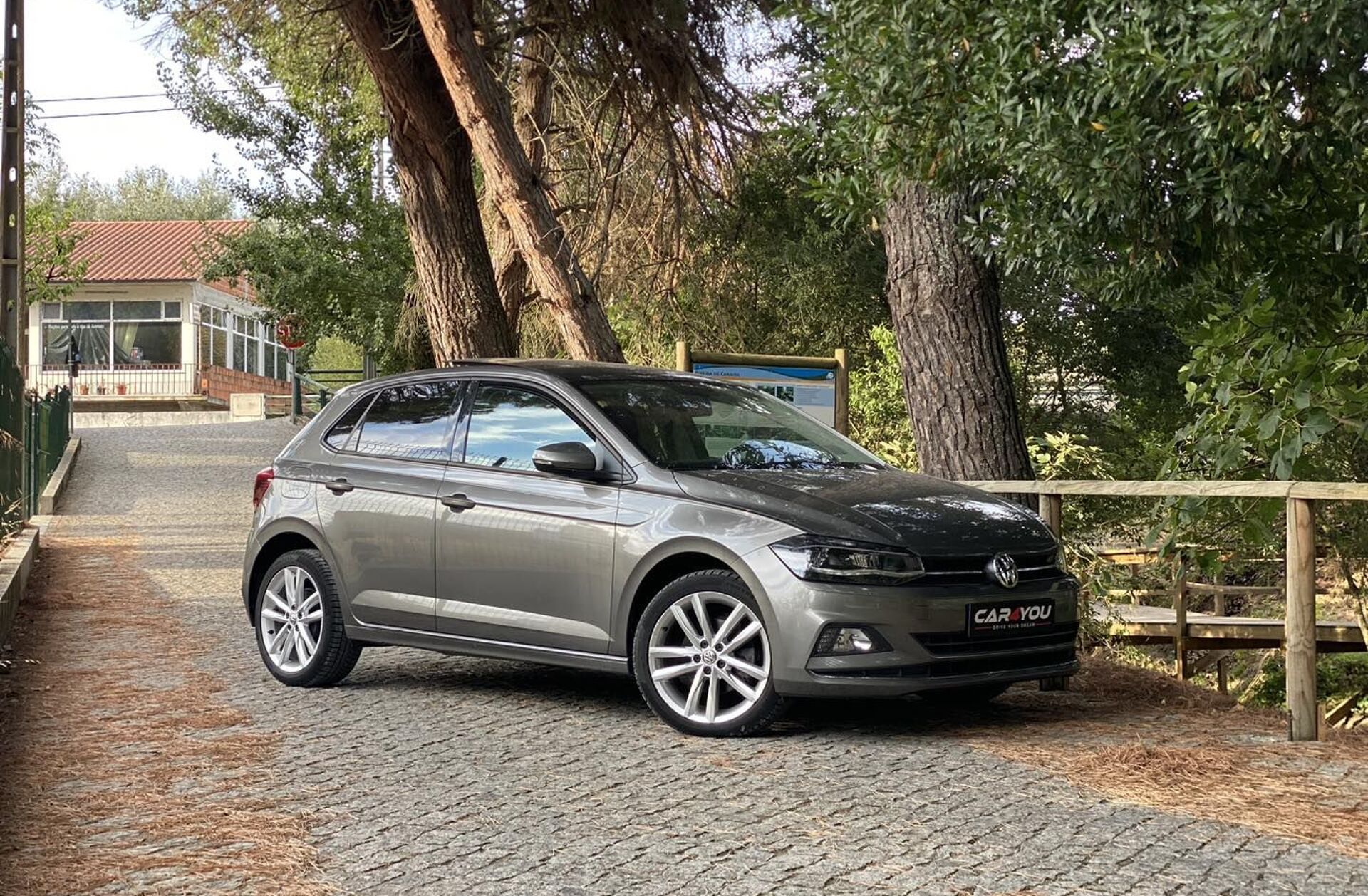 VOLKSWAGEN Polo 1.6 TDI Highline DSG