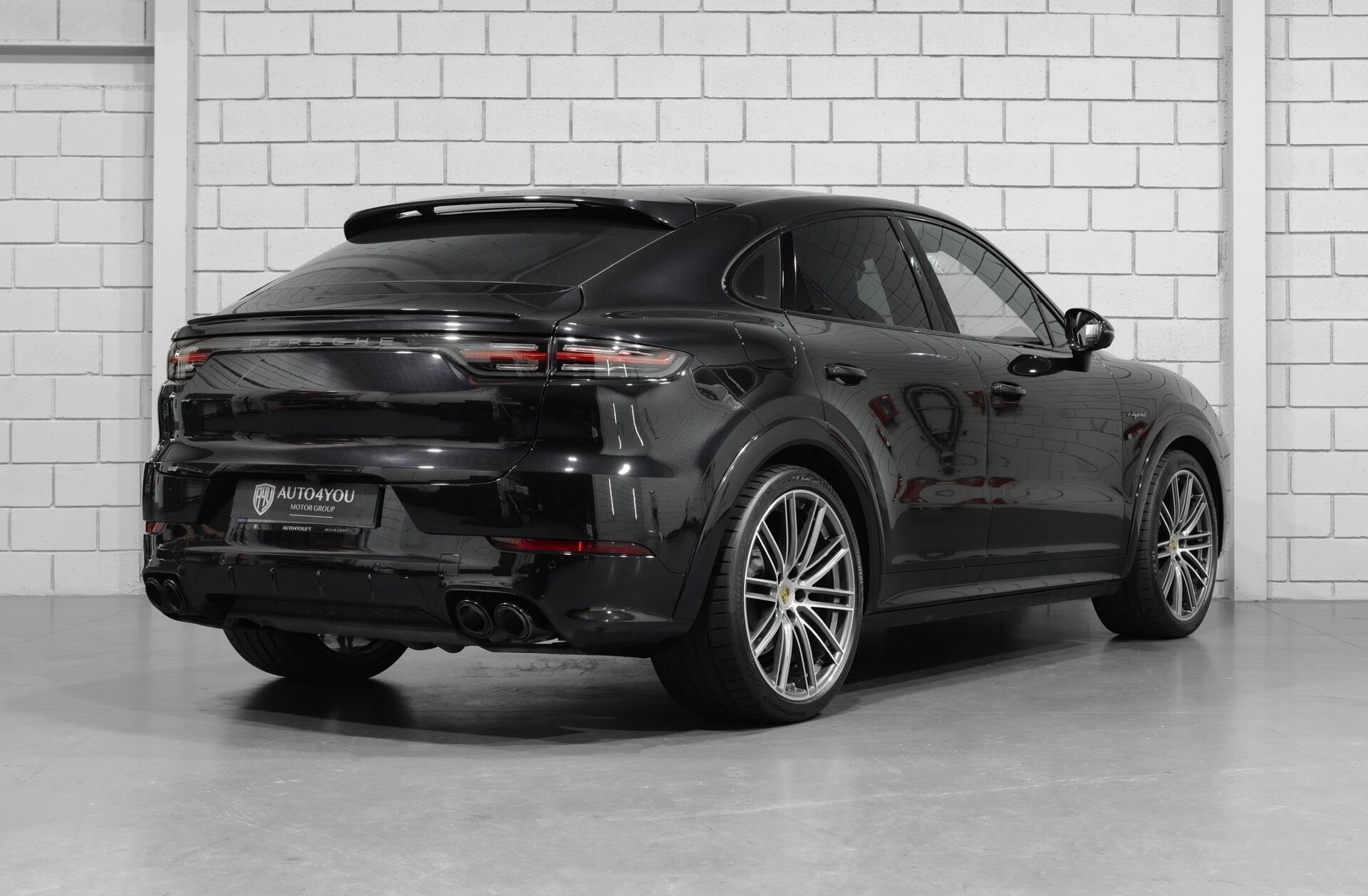 PORSCHE Cayenne E-Hybrid