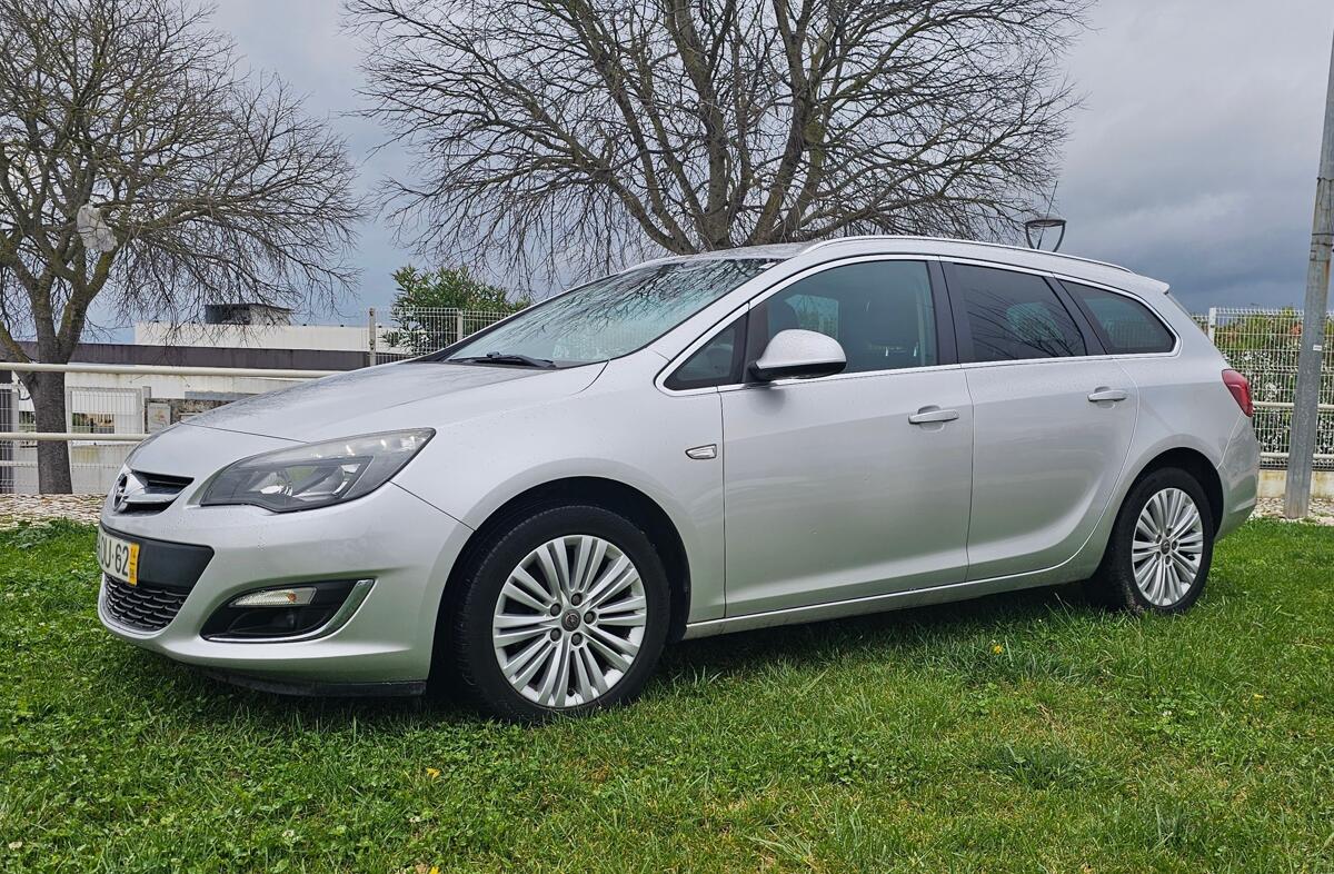 OPEL Astra J Astra 1.6 CDTi Cosmo S/S J18