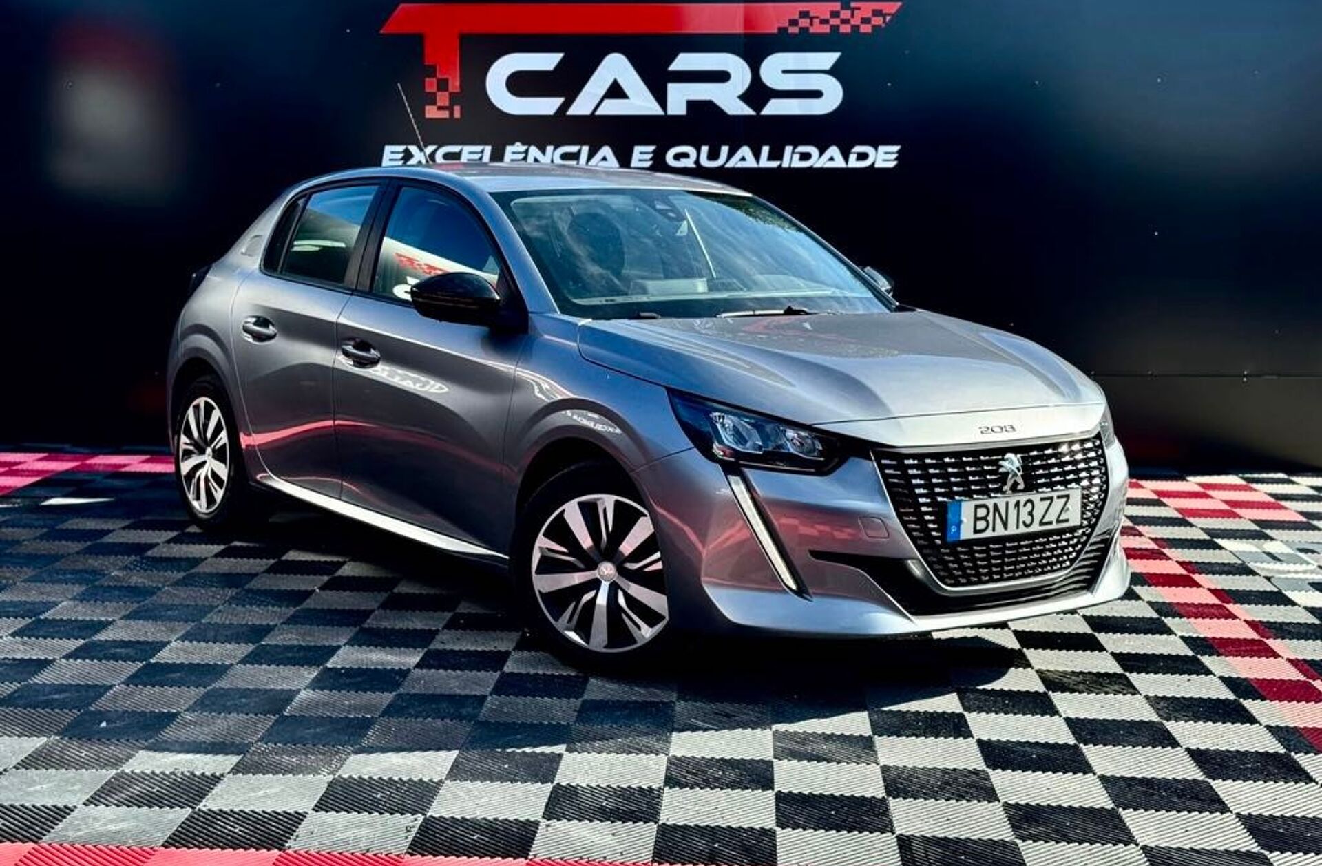 PEUGEOT 208 1.2 PureTech Active