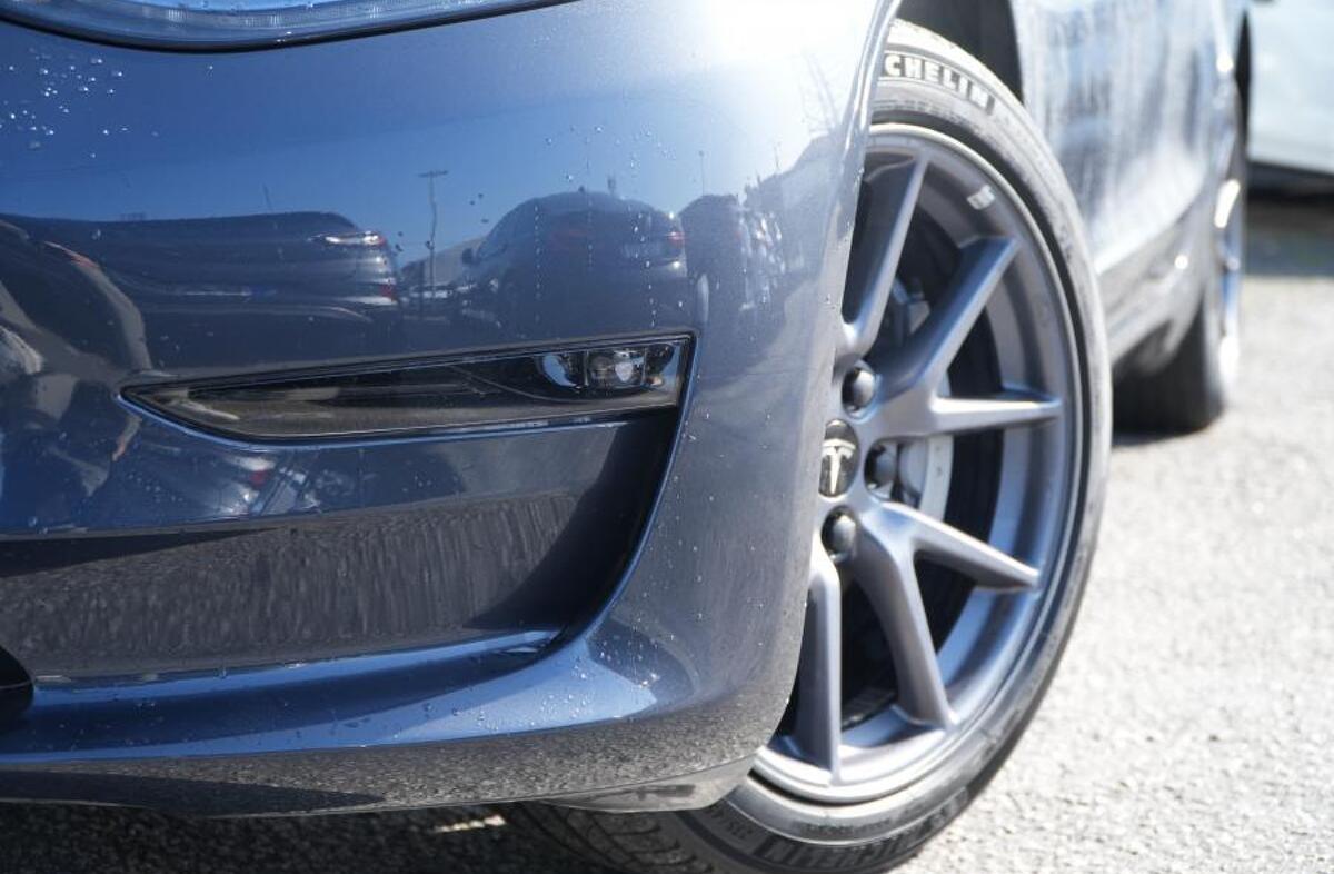 TESLA Model 3 Long Range Tração Traseira