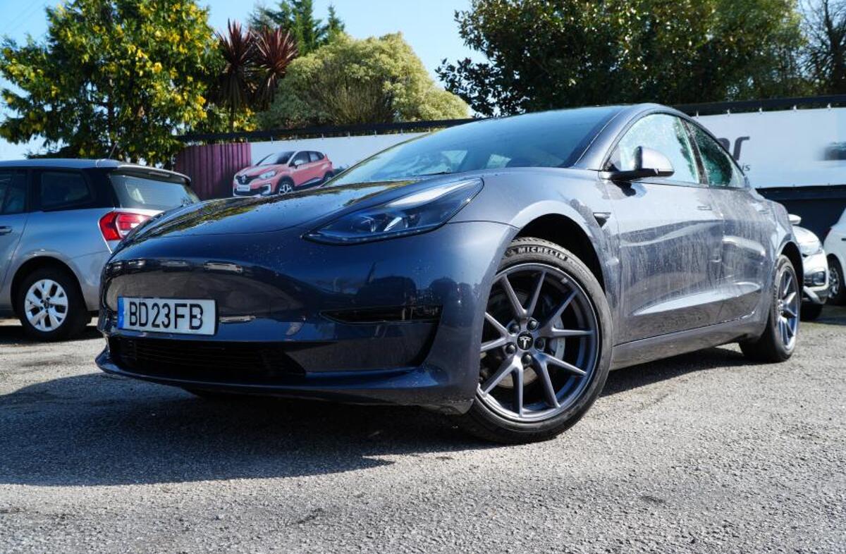 TESLA Model 3 Long Range Tração Traseira