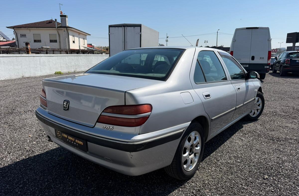 PEUGEOT 406 2.0 HDi Executive