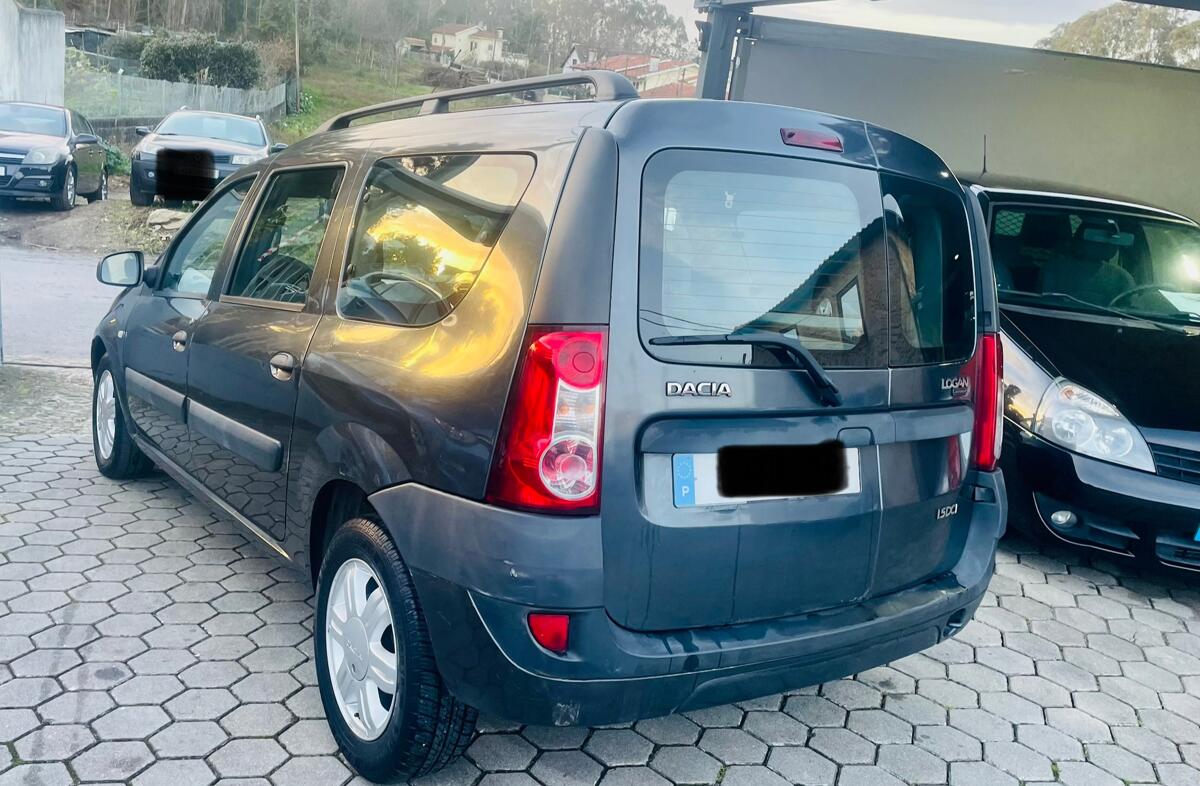 DACIA Logan MCV 1.5 dCi Confort 7L